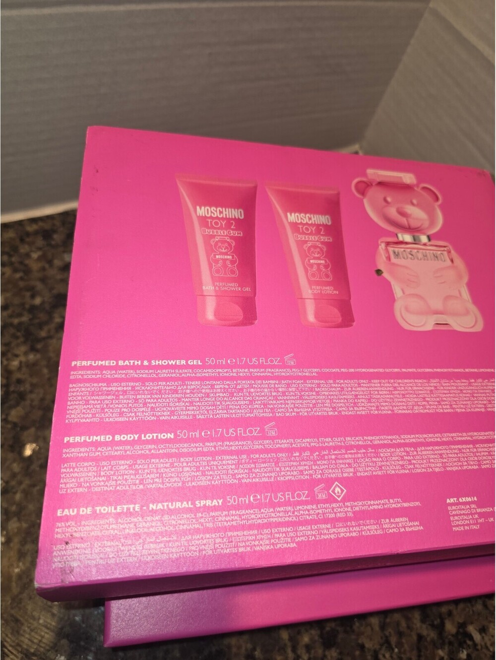 MOSCHINO TOY 2 BUBBLE GUM PERFUME + SHW GEL + LOTION SET 1.7 OZ + BEAUTY GIFTS - Picture 5 of 5